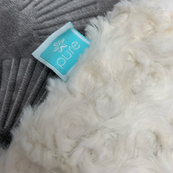 Hot Water Bottle with Soft Cover - GREAT for Dorm Life! - Picture 2 of 13